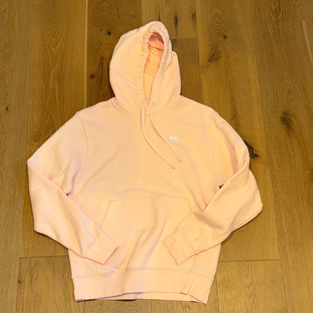 Nike Club Fleece Sweatshirt-Size Small